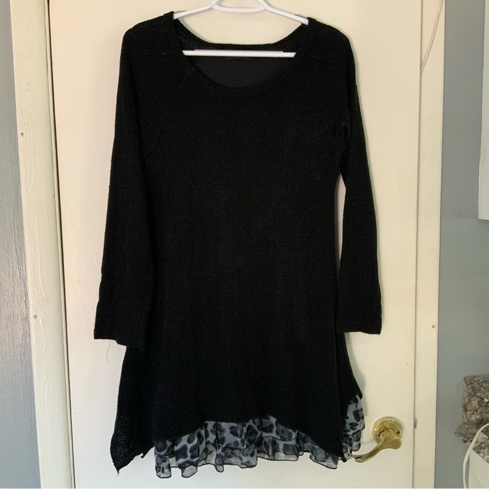 Papillon Long Sweater or Dress Leopard Ruffle Bottom SZ Med